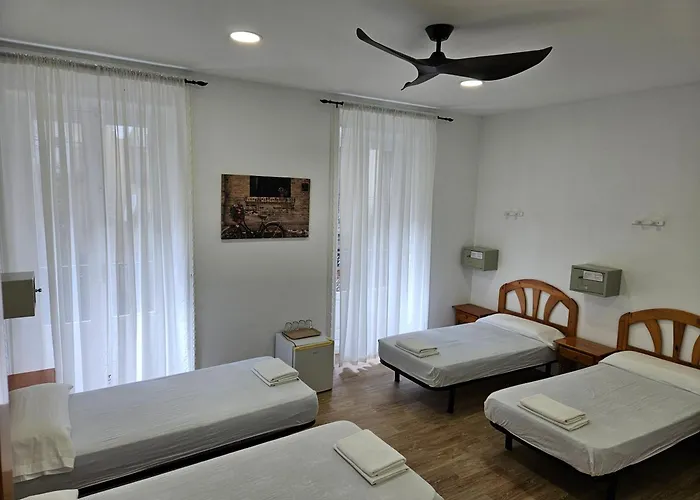 Hostal Miralva